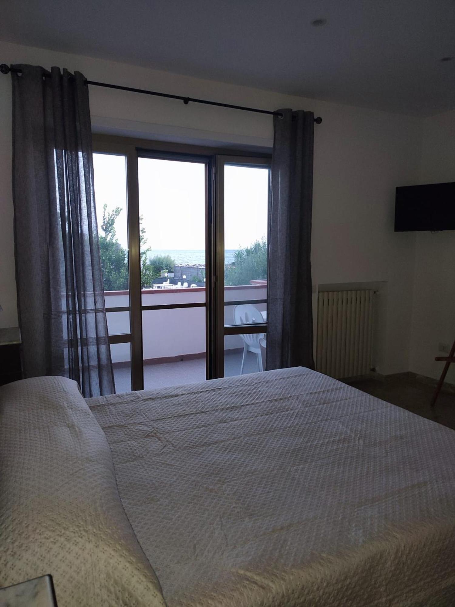 Profumo Di Mare Formia Exterior foto