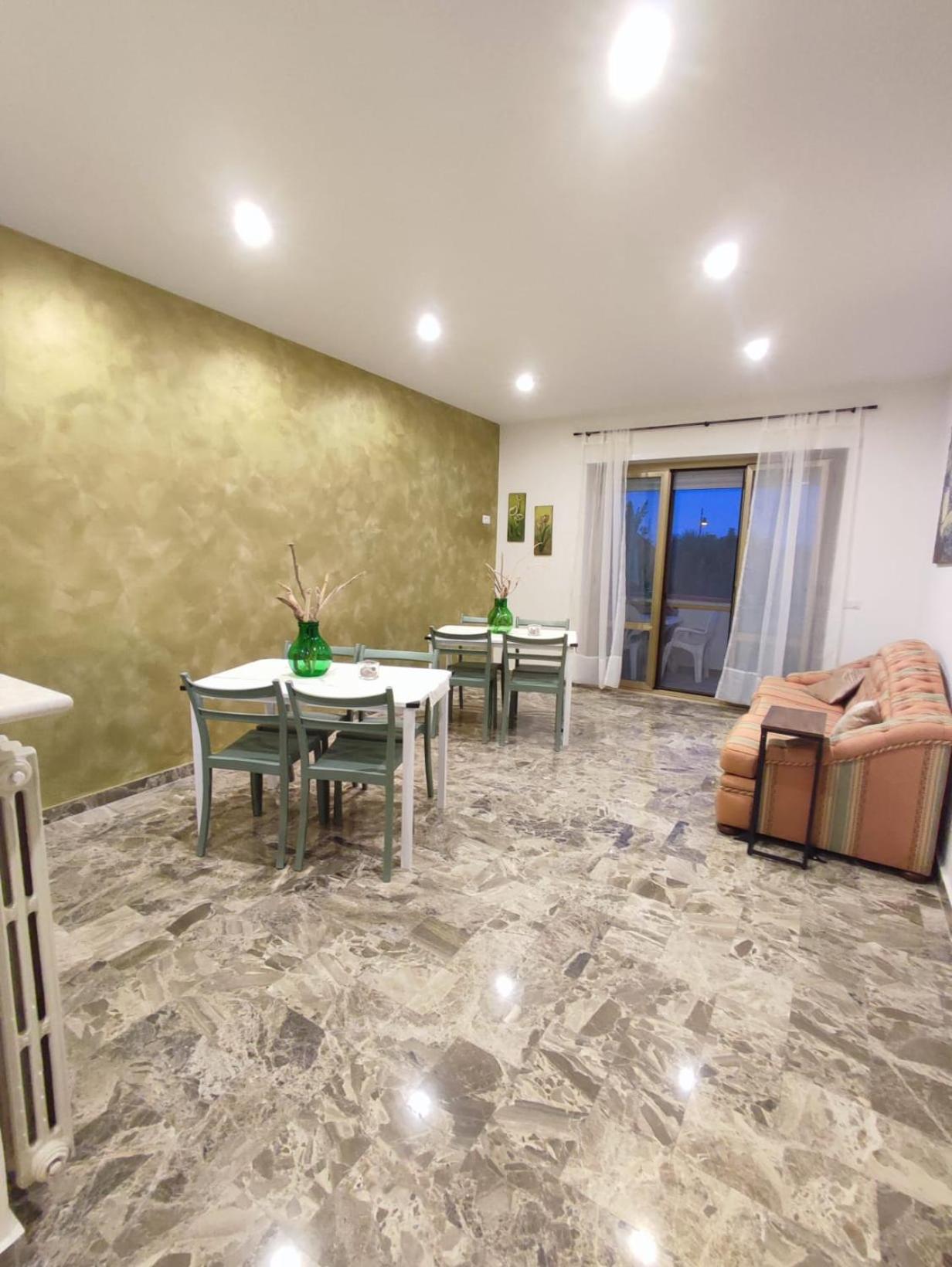 Profumo Di Mare Formia Exterior foto