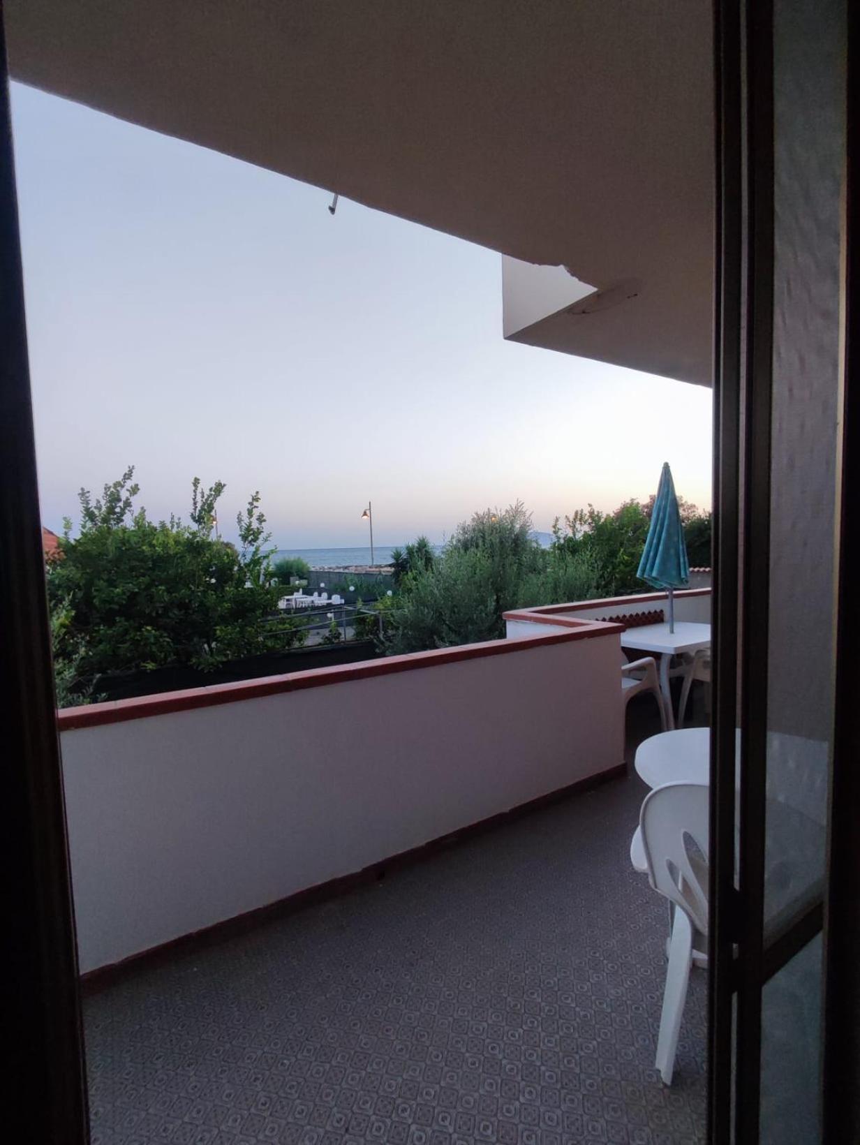 Profumo Di Mare Formia Exterior foto