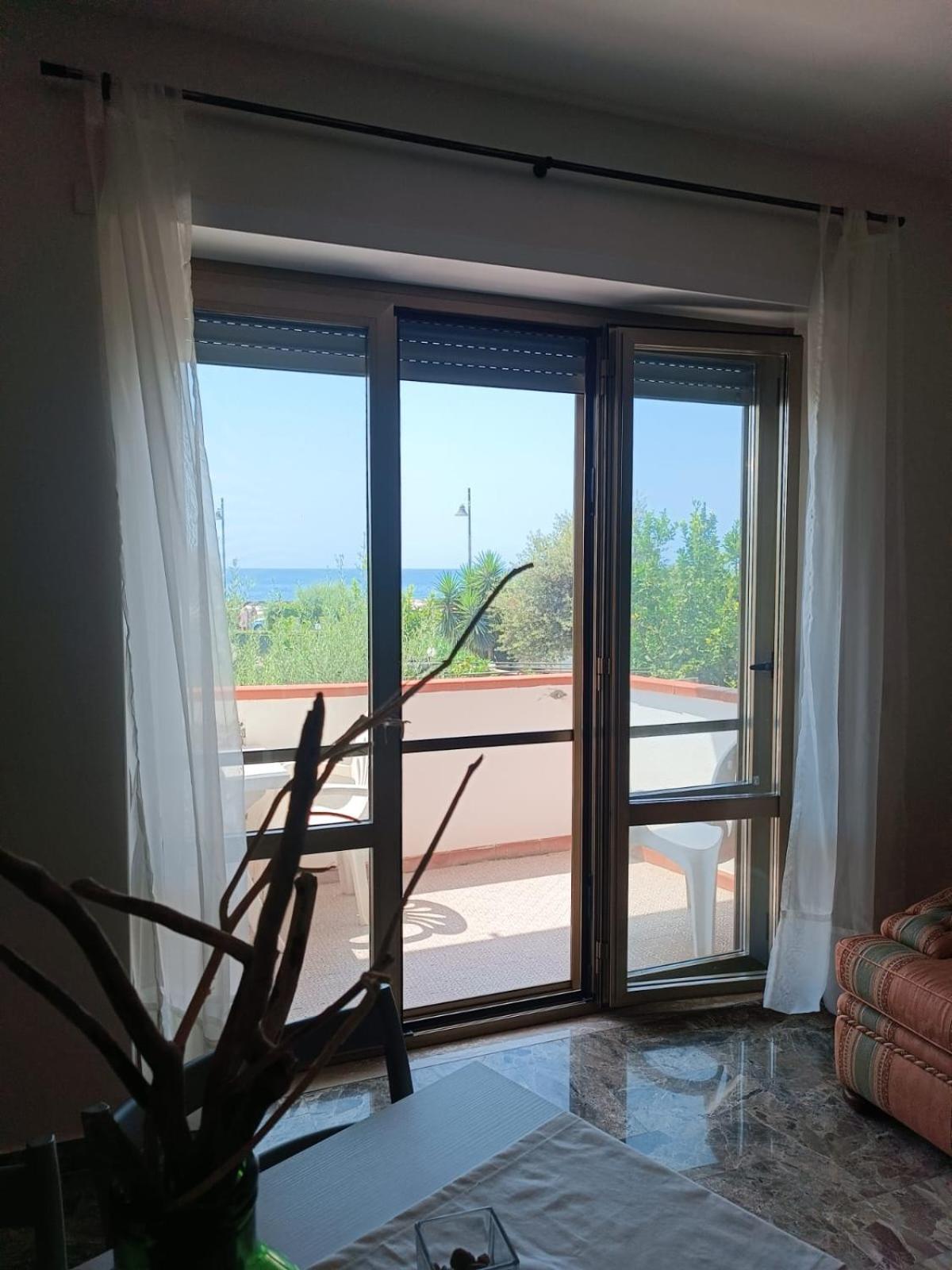 Profumo Di Mare Formia Exterior foto